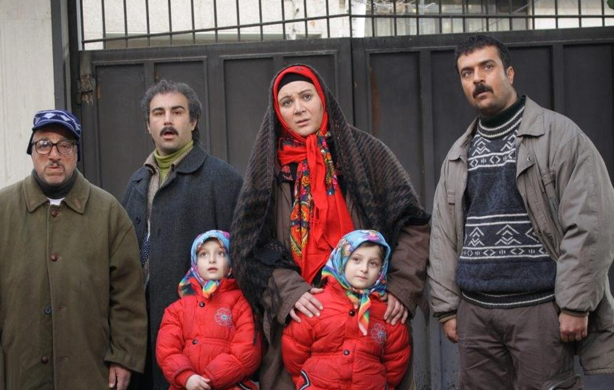 ببینید؛ اتفاقات غیرمنتظره در پشت صحنه پایتخت؛ تنابنده: همه جا داشت آتش می‌گرفت