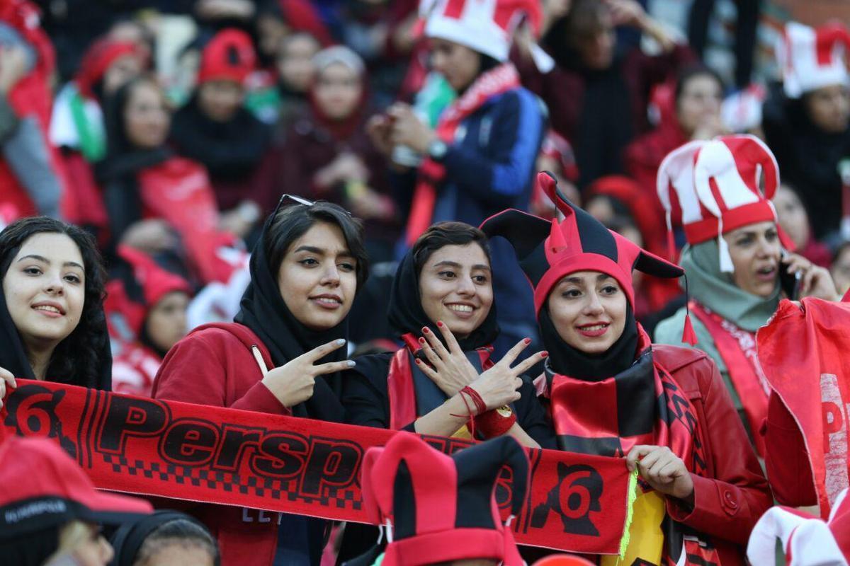 تشکر کاپیتان‌های پرسپولیس از بانوان پرسپولیسی