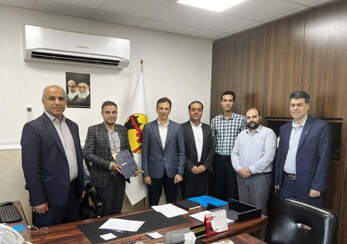 بهره‌برداری از نخستین نیروگاه خورشیدی بانک مسکن در بوشهر/قدردانی مدیرعامل شرکتتوزیع نیروی برق بوشهر از بانک مسکن
