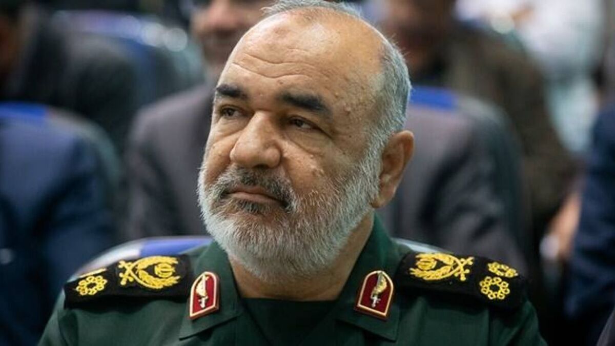 دیدار اعضای کمیسیون امنیت ملی مجلس با سردار سلامی