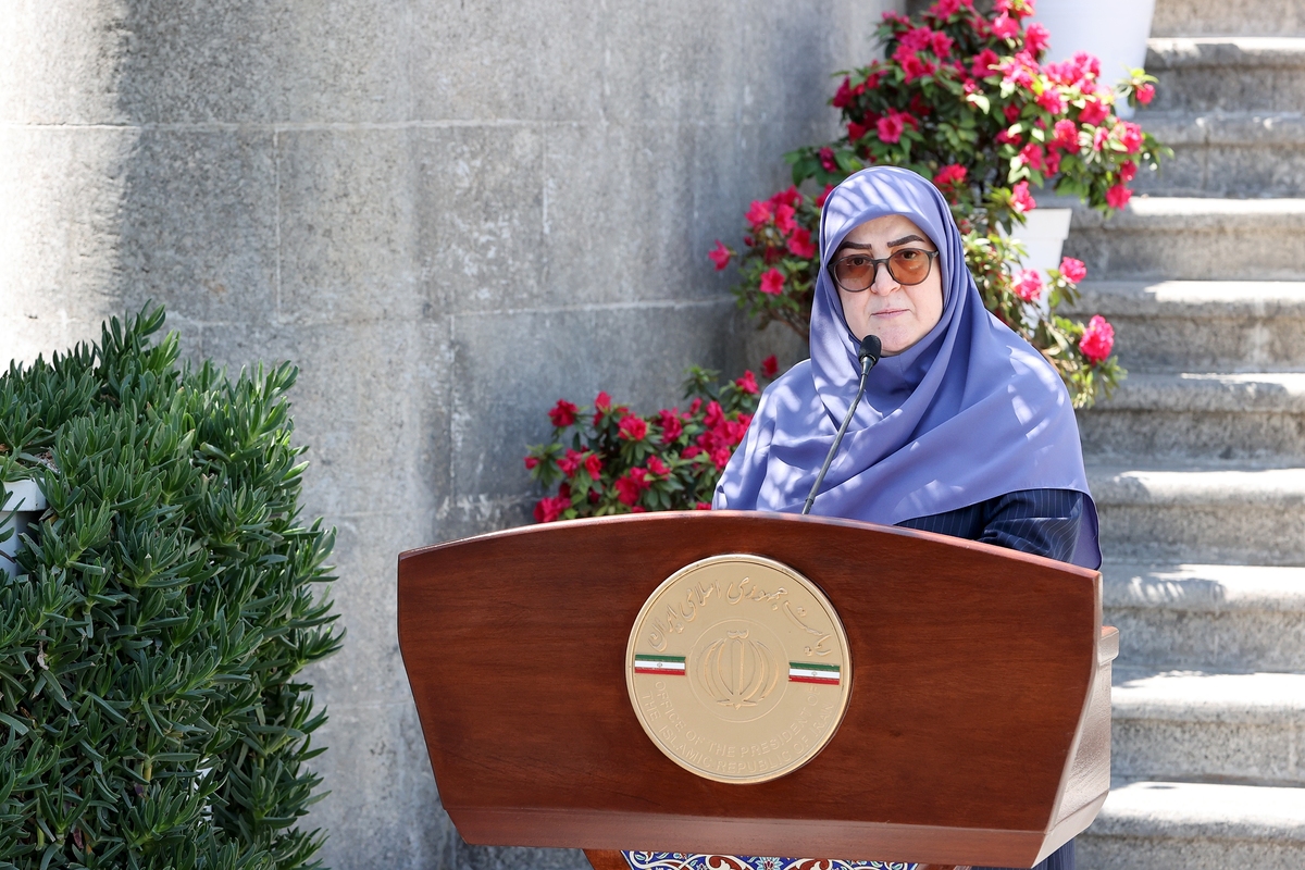 ببینید؛ مهاجرانی: رفع تحریم‌ها برای ما معنادار است، به شرطی که اثربخش باشد و اثرآن را بتوانیم در زندگی مردم ببینیم