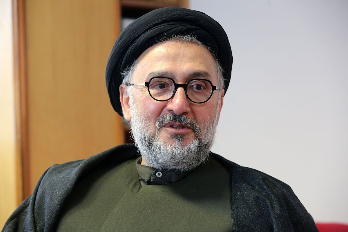 پیشنهاد ابطحی به پزشکیان درمورد مراسم تشییع پاپ فرانسیس