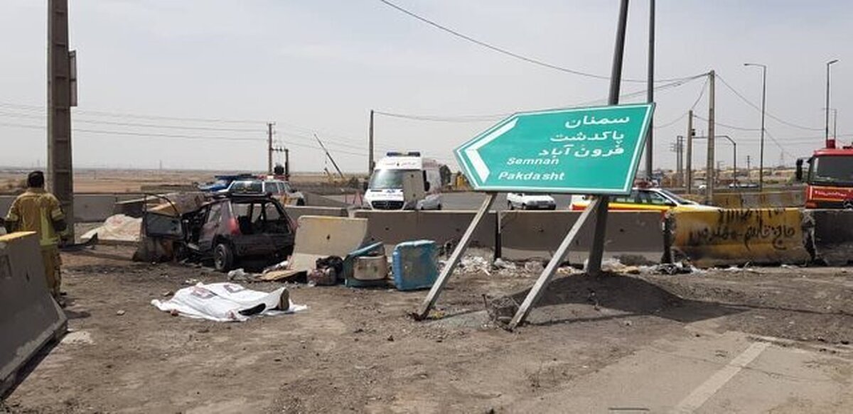 برخورد خودروی سواری با نیوجرسی دو کشته برجا گذاشت