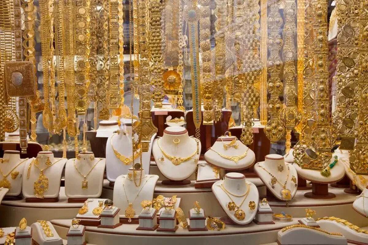 بهترین زمان خرید طلا در نیمه اول سال ۱۴۰۴/ چه ساعاتی از روز طلا بخریم؟