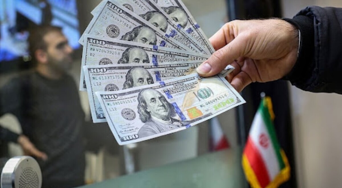 افزایش قیمت دلار بازار آزاد امروز ۷ اردیبهشت ۱۴۰۴ / دلار یک روزه ۵ هزارتومانگران شد!
