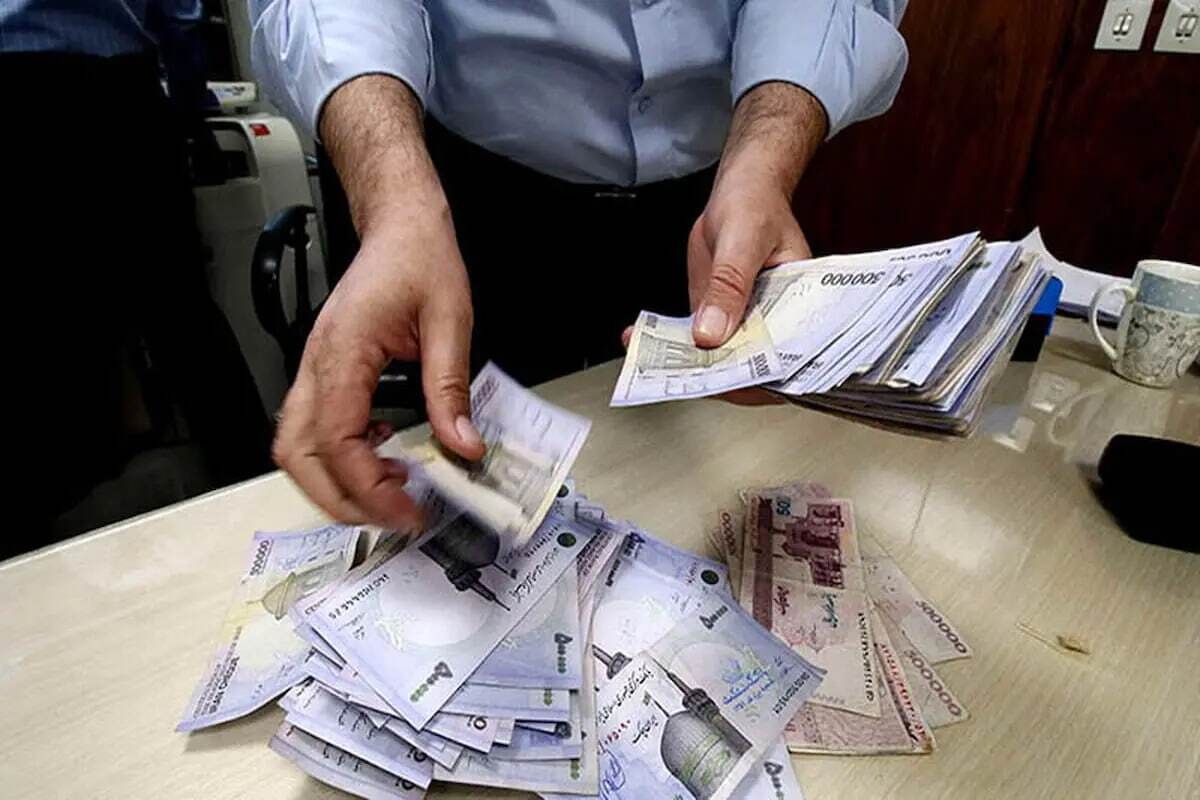 واریز ۱۰.۰۰۰.۰۰۰ میلیونی به حساب این گروه / بازنشستگان کشوری منتظر این واریزیباشند