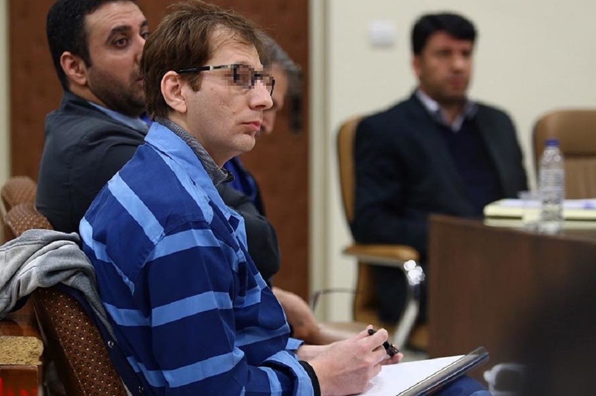 طعنه جمهوری اسلامی به سرمایه‌گذاری بابک زنجانی در پروژه‌های حمل‌ونقل: این یعنینفوذ مافیا در کشور