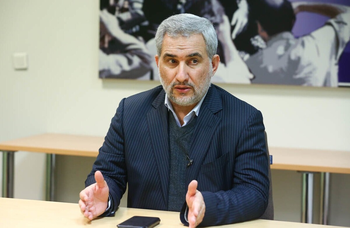تصاویری از معاون جدید پزشکیان در کنار مقامات خارجی