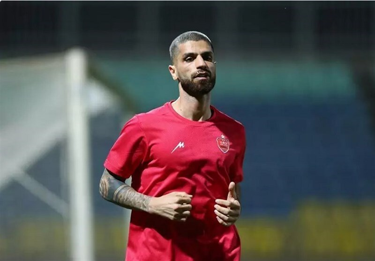 هافبک پرسپولیس در لیست تمدیدی‌های کارتال