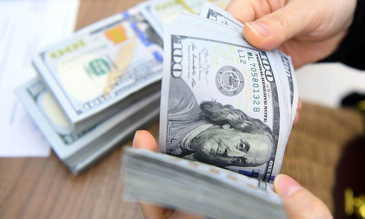 قیمت دلار، طلا و سکه امروز یکشنبه ۲۱ اردیبهشت ۱۴۰۴ / قیمت طلا ۱۸ عیار امروز چند؟+ جدول