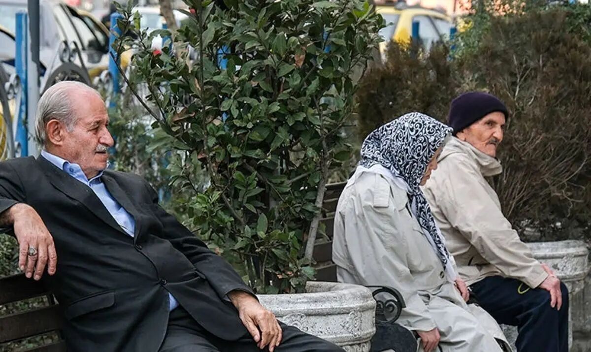 اعلام زمان پرداخت مطالبات بازنشستگان/ منبع تامین اعتبار بیمه تکمیلی بازنشستگاناعلام شد