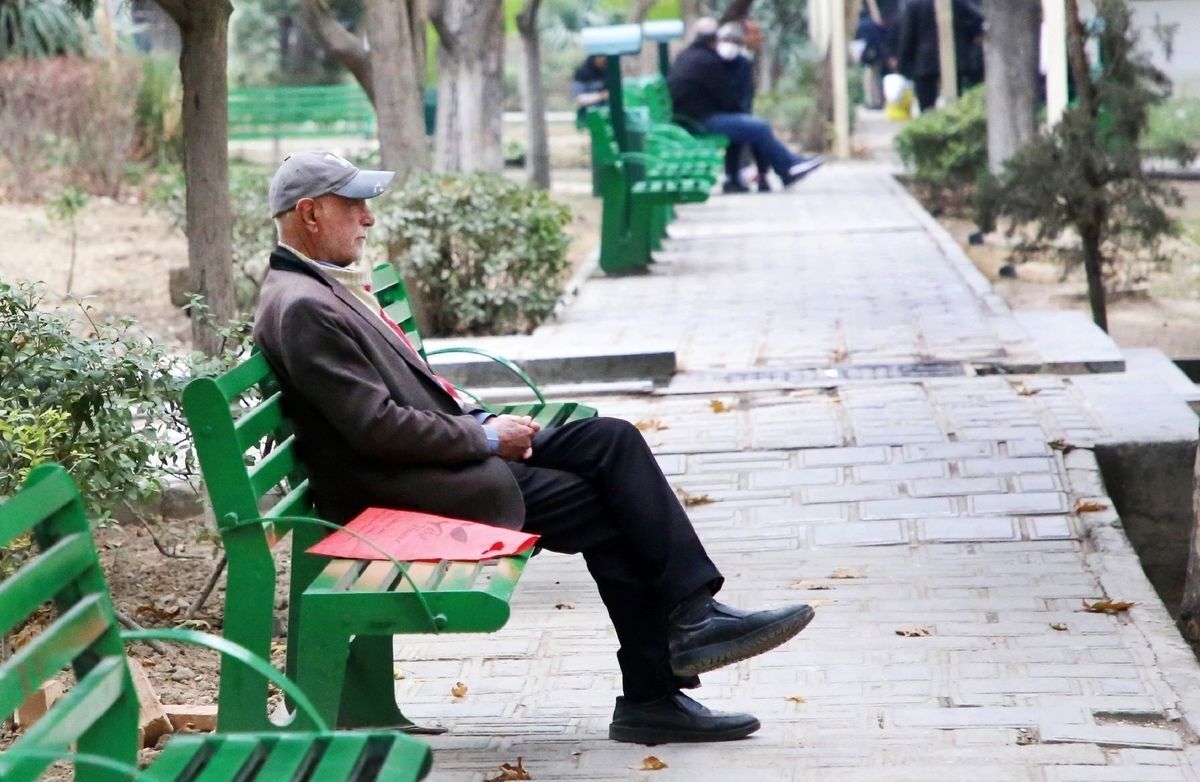 خبرهای خوش برای بازنشستگان/ نامه ویژه وزیر رفاه به دستگاه‌های اجرایی