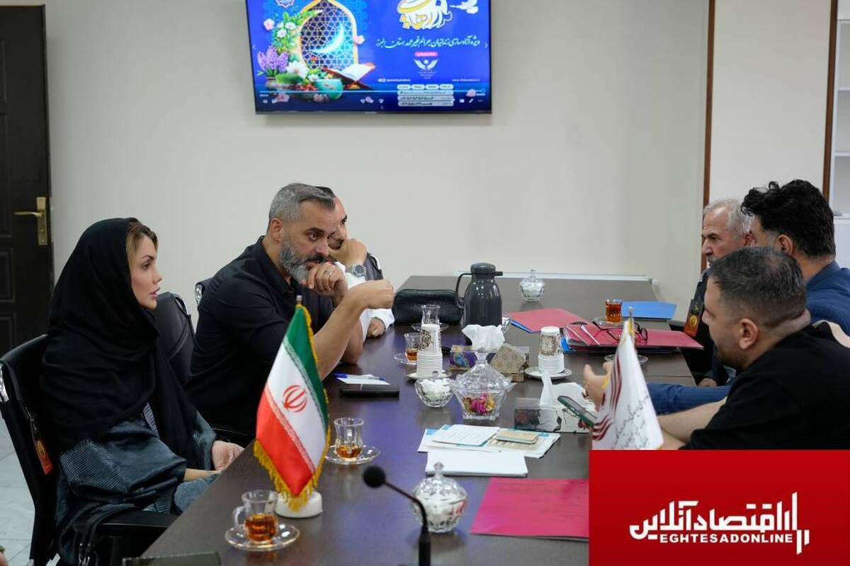 آزادی ۱۶ زندانی جرائم غیرعمد با کمک هنرمند محبوب کشور "علیرام نورایی" به یادمادرش