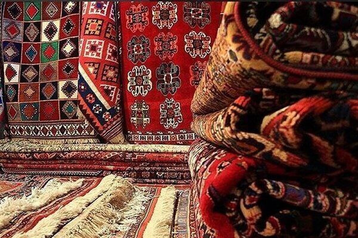 عدد ۴۰ میلیونی دلاری صادرات فرش دستباف واقعی نیست/ فرش ایرانی به صورت چمدانیصادر می‌شود