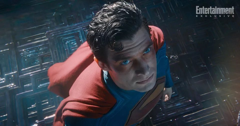 تصاویری از فیلم Superman با بازی دیوید کورنسوت منتشر شد