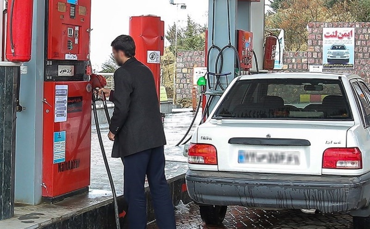 قیمت بنزین برای پراید متفاوت از بنز می‌شود؟ / خبر بنزینی رئیس دفتر پزشکیانجنجالی شد
